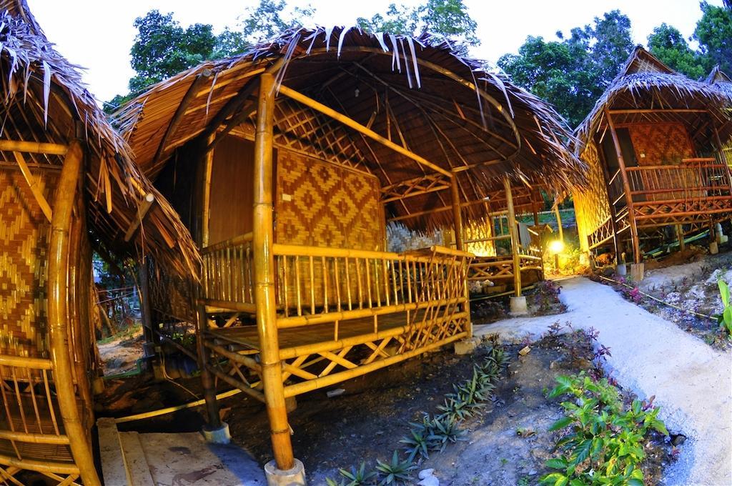 Phi Phi Hill Bamboo Bungalow Exterior foto