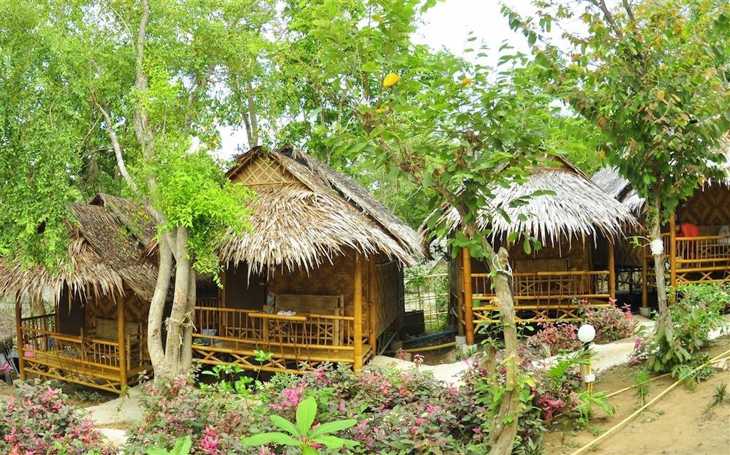 Phi Phi Hill Bamboo Bungalow Exterior foto